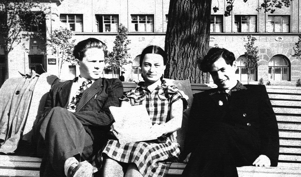 1954. Arthur Eizen and Leonid Kharitonov